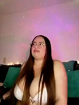 soofy   online show from 10/30/25, 03:27