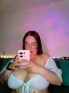 soofy   online show from 03/17/26, 04:26