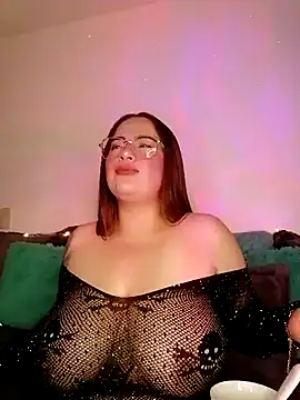 soofy   online show from 12/22/25, 04:23