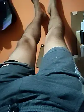 Snapshot of ElWeUltimO chatting on 01/08/26, 03:56 ElWeUltimO online show from 01/08/26, 03:56