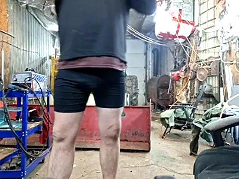 Frankdick01 online show from 11/30/25, 03:40