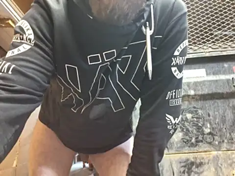 Frankdick01 online show from 01/11/26, 11:00