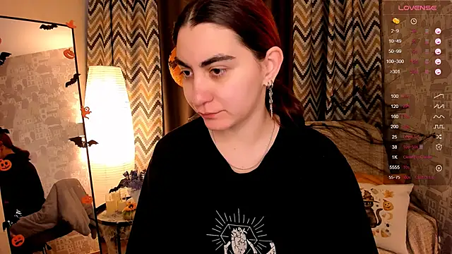 hannacheekss  online show from 10/28/25, 03:51