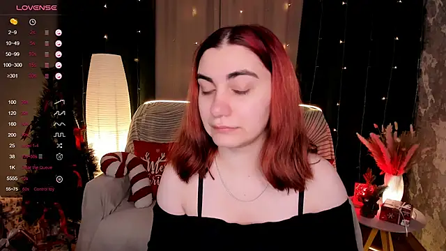 hannacheekss  online show from 12/16/25, 02:05