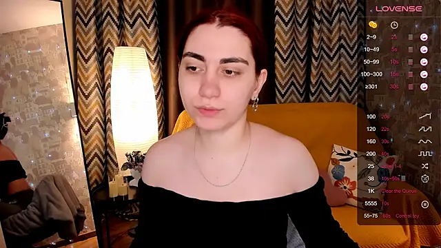 hannacheekss  online show from 04/14/26, 02:05