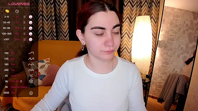 hannacheekss  online show from 02/26/26, 02:00