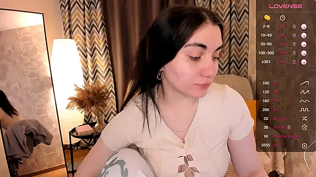 hannacheekss  online show from 03/18/25, 05:12