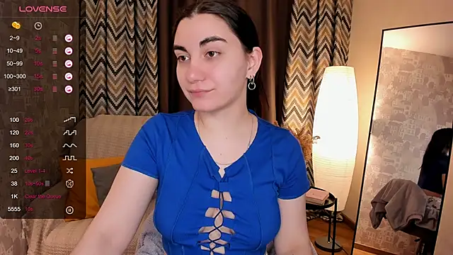 hannacheekss  online show from 03/01/25, 02:04