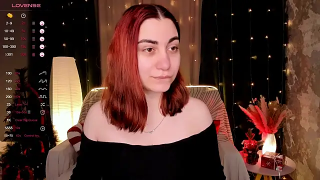 hannacheekss  online show from 12/22/25, 02:11