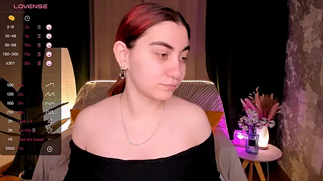 hannacheekss  online show from 03/07/26, 02:07