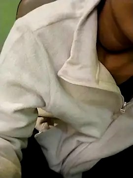 Sexy Mushroom online show from 12/13/25, 08:48