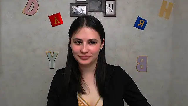 Snapshot of AliceSexyyy_ chatting on 03/02/25, 03:30 AliceSexyyy online show from 03/02/25, 03:30