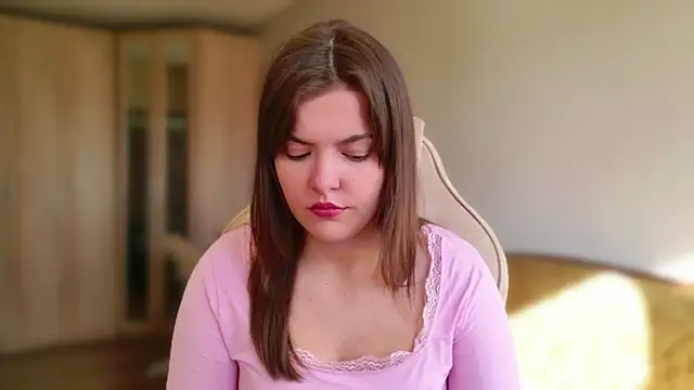 showmeparadise online show from 04/27/26, 02:48