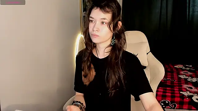 Emily Strikeee online show from 03/15/26, 04:19