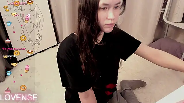 Emily Strikeee online show from 03/13/26, 03:44