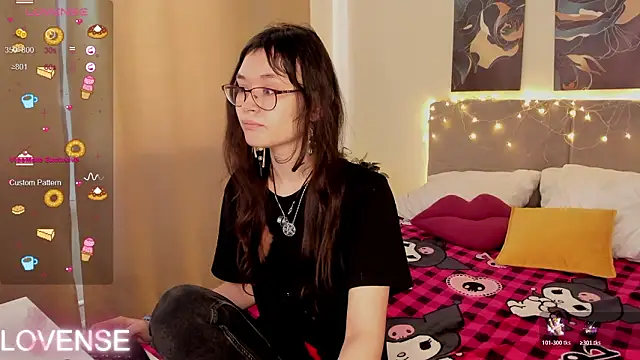 Emily Strikeee online show from 02/25/26, 04:12