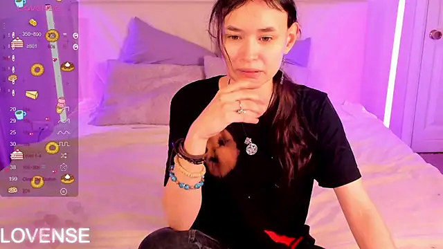 Emily Strikeee online show from 01/19/26, 10:41