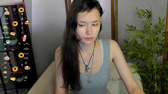 Emily Strikeee online show from 09/14/25, 09:53