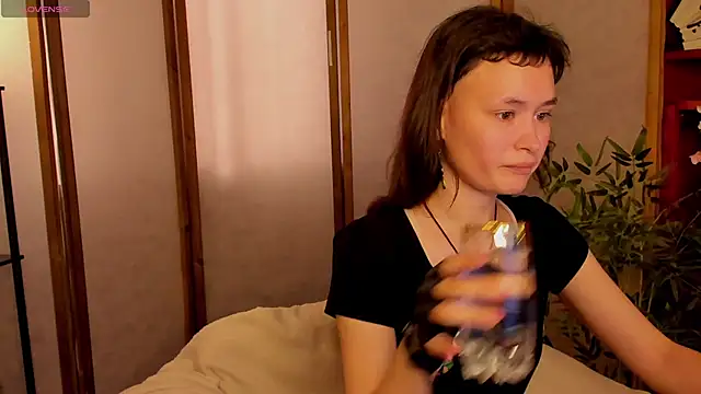 Emily Strikeee online show from 09/19/25, 10:08