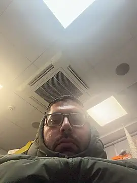 Johnny-Dicker  online show from 01/10/26, 04:35