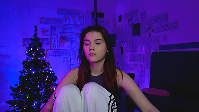 EvaThopson online show from 01/18/25, 03:38