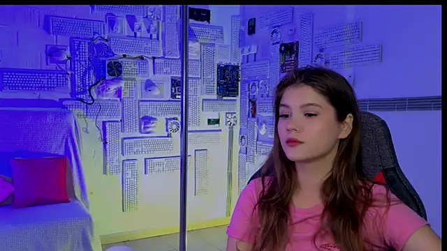 EvaThopson online show from 10/02/25, 10:40