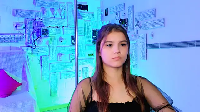 EvaThopson online show from 10/12/25, 08:05