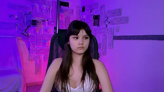 EvaThopson online show from 03/06/26, 01:17