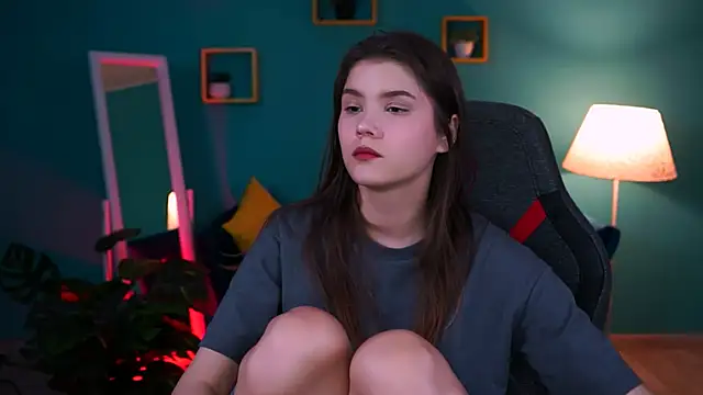 EvaThopson online show from 01/24/25, 03:13