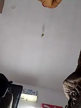 Snapshot of Hxnsovrgon chatting on 10/01/25, 01:04 Hxnsovrgon online show from 10/01/25, 01:04