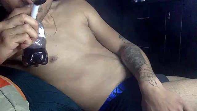 Snapshot of Hxnsovrgon chatting on 03/25/26, 09:52 Hxnsovrgon online show from 03/25/26, 09:52