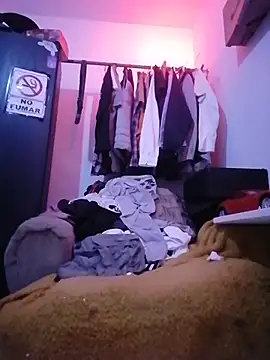 Snapshot of Hxnsovrgon chatting on 11/09/25, 02:48 Hxnsovrgon online show from 11/09/25, 02:48