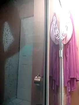 Snapshot of Hxnsovrgon chatting on 03/07/26, 04:41 Hxnsovrgon online show from 03/07/26, 04:41