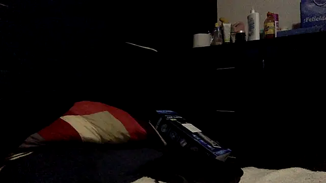 Snapshot of Hxnsovrgon chatting on 04/06/26, 02:51 Hxnsovrgon online show from 04/06/26, 02:51