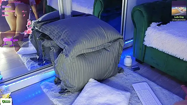 JoAnneSweet online show from 11/12/25, 06:01