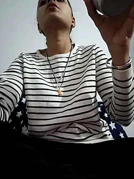 pikubaby online show from 11/30/25, 06:41