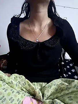 Snapshot of pikubaby chatting on 02/10/25, 06:56 pikubaby online show from 02/10/25, 06:56
