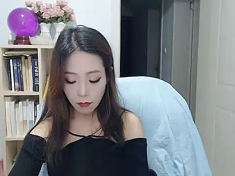 SuSushi728 online show from 11/30/25, 03:35