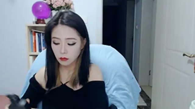 SuSushi728 online show from 05/05/26, 03:04