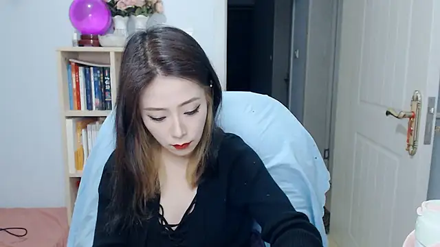 SuSushi728 online show from 04/28/26, 03:16