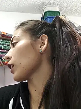 Tefannyy  online show from 09/26/25, 03:52