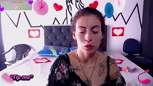 Tefannyy  online show from 02/10/25, 03:21