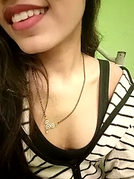 EACH 555 online show from 12/18/25, 12:31