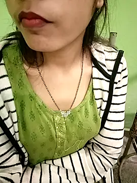 EACH 555 online show from 12/14/25, 04:56