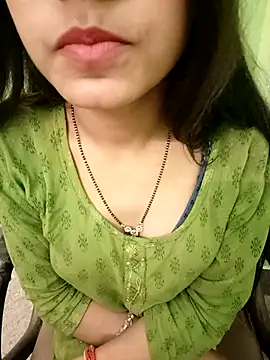 EACH 555 online show from 12/15/25, 09:09