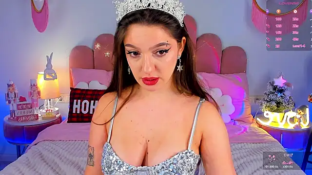 GiaCale online show from 12/17/25, 01:38