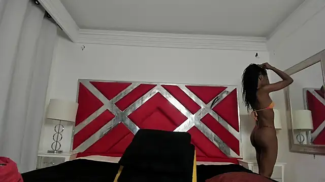 Snapshot of JessieJacobs_ chatting on 12/04/25, 01:54 JessieJacobs online show from 12/04/25, 01:54