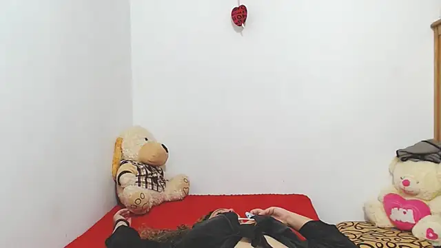 ariellth online show from 11/07/25, 04:33