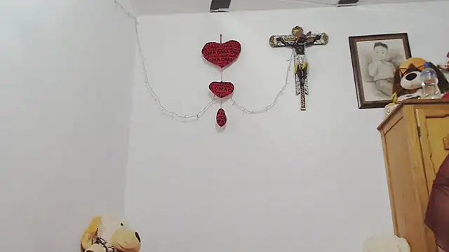 ariellth online show from 10/01/25, 03:49