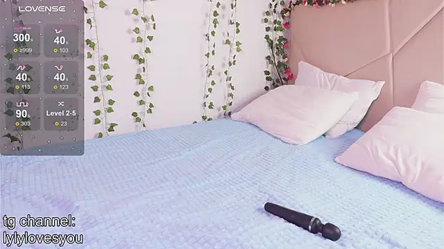 lylylovesyou online show from 01/13/26, 05:55